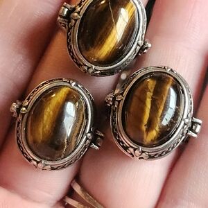 Elegant Silver and Brown Stone Ring Set